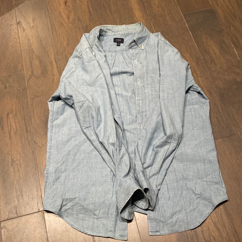 Men’s J. Crew blue Jean shirt